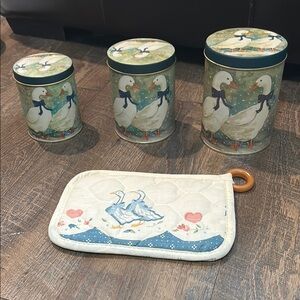 Vintage Winter Goose Blue Ribbon  Set Of 3 Stackable Cookie Tin and‎ pot holder